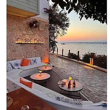 Carpe Diem Boutique - Adults Only Side