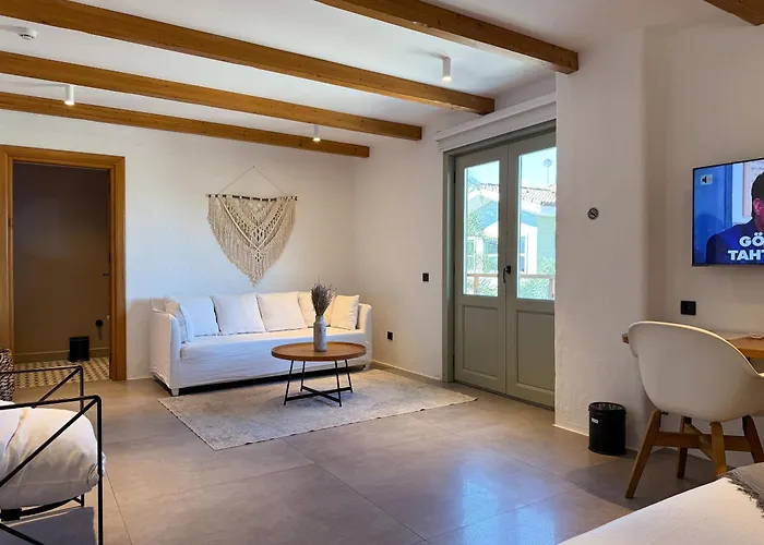 Carpe Diem Boutique - Adults Only