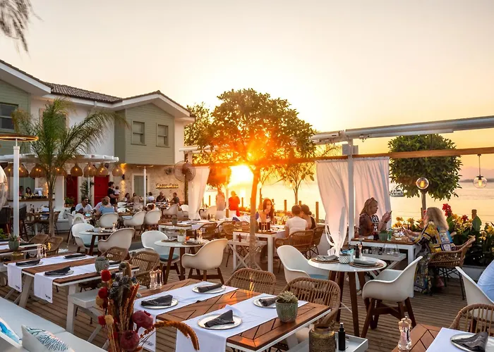 Carpe Diem Boutique - Adults Only Hotel Side